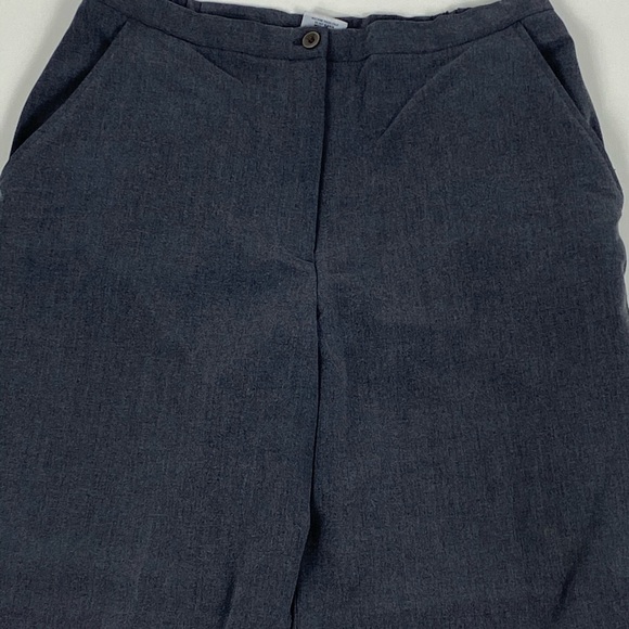 Women’s dress pants size 10 (D-1) - Picture 2 of 5